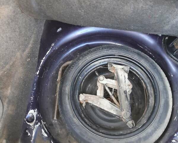 Синій Фольксваген Гольф, об'ємом двигуна 1.39 л та пробігом 270 тис. км за 2099 $, фото 23 на Automoto.ua