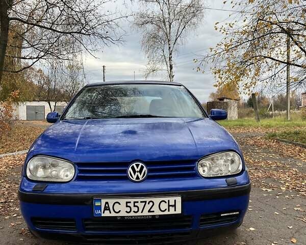 Синий Фольксваген Гольф, объемом двигателя 1.9 л и пробегом 275 тыс. км за 4699 $, фото 6 на Automoto.ua