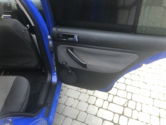 Синій Фольксваген Гольф, об'ємом двигуна 1.9 л та пробігом 393 тис. км за 4000 $, фото 18 на Automoto.ua