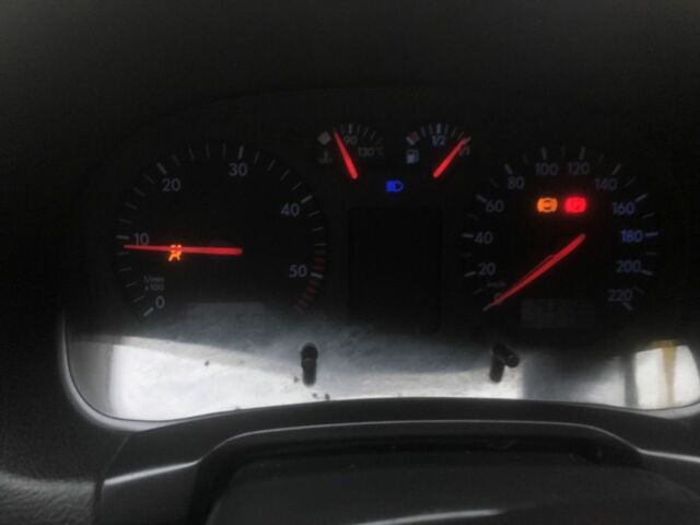 Синій Фольксваген Гольф, об'ємом двигуна 1.9 л та пробігом 393 тис. км за 4000 $, фото 3 на Automoto.ua