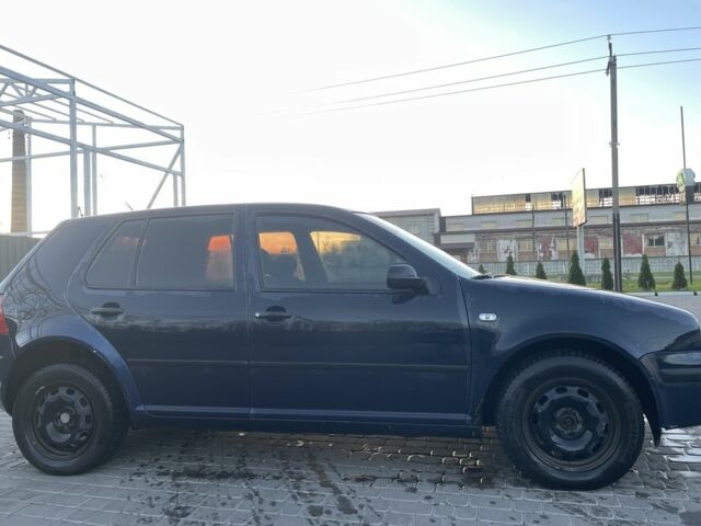 Синий Фольксваген Гольф, объемом двигателя 1.9 л и пробегом 340 тыс. км за 2500 $, фото 2 на Automoto.ua