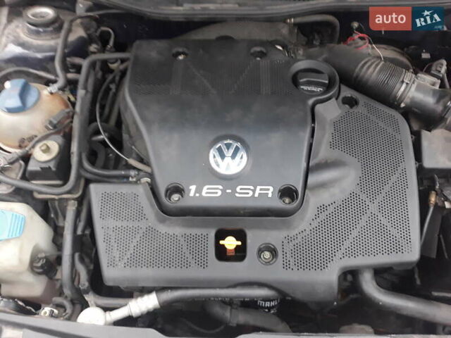 Синий Фольксваген Гольф, объемом двигателя 1.59 л и пробегом 205 тыс. км за 4500 $, фото 11 на Automoto.ua