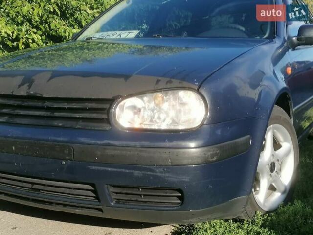 Синий Фольксваген Гольф, объемом двигателя 1.39 л и пробегом 333 тыс. км за 2700 $, фото 27 на Automoto.ua