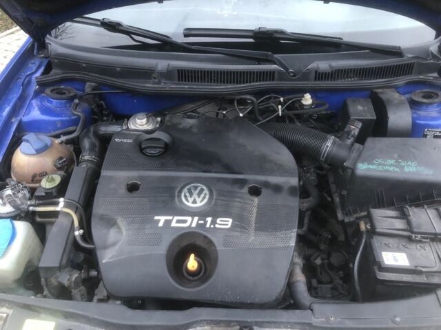 Синій Фольксваген Гольф, об'ємом двигуна 1.9 л та пробігом 393 тис. км за 4000 $, фото 5 на Automoto.ua