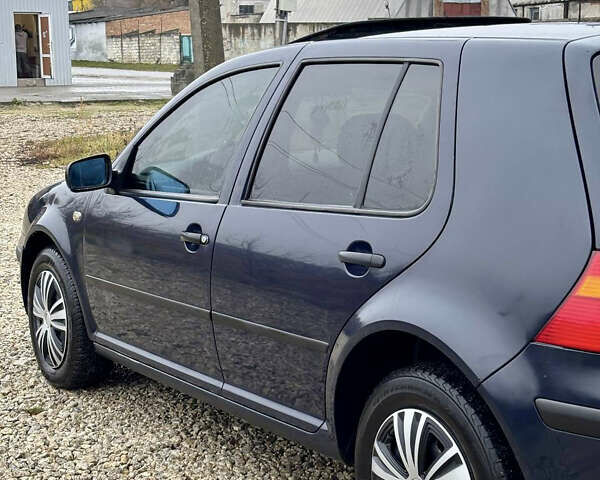 Синій Фольксваген Гольф, об'ємом двигуна 1.9 л та пробігом 290 тис. км за 3650 $, фото 9 на Automoto.ua