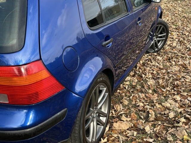 Синій Фольксваген Гольф, об'ємом двигуна 1.4 л та пробігом 326 тис. км за 3800 $, фото 3 на Automoto.ua