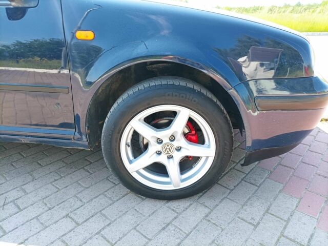 Синий Фольксваген Гольф, объемом двигателя 1.4 л и пробегом 350 тыс. км за 2450 $, фото 14 на Automoto.ua