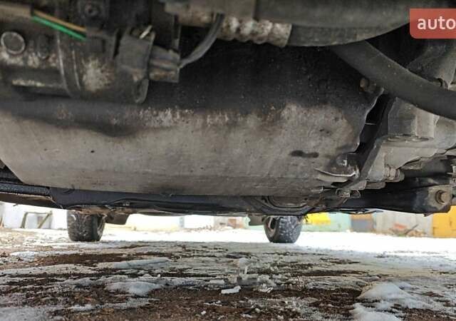 Синий Фольксваген Гольф, объемом двигателя 1.9 л и пробегом 370 тыс. км за 3800 $, фото 22 на Automoto.ua