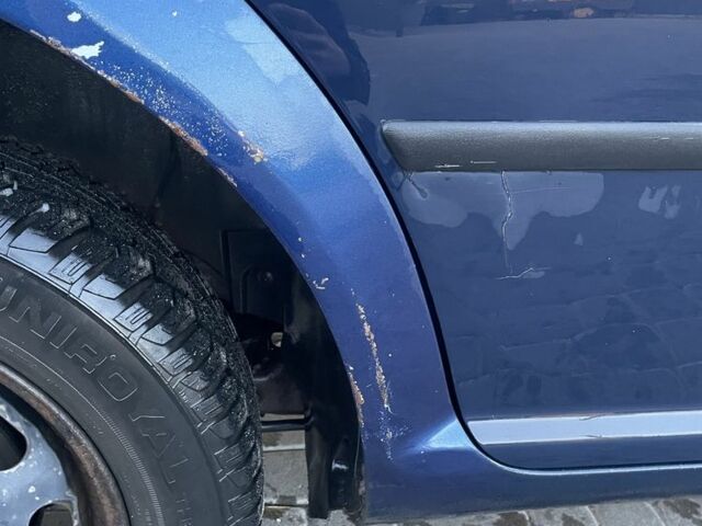 Синий Фольксваген Гольф, объемом двигателя 1.9 л и пробегом 340 тыс. км за 2500 $, фото 5 на Automoto.ua