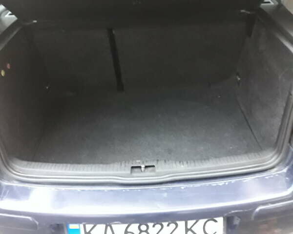 Синий Фольксваген Гольф, объемом двигателя 1.59 л и пробегом 205 тыс. км за 4500 $, фото 10 на Automoto.ua