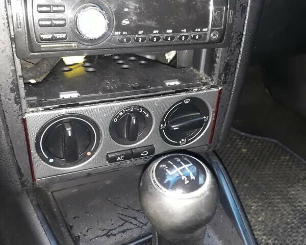 Синий Фольксваген Гольф, объемом двигателя 1.59 л и пробегом 205 тыс. км за 4500 $, фото 8 на Automoto.ua