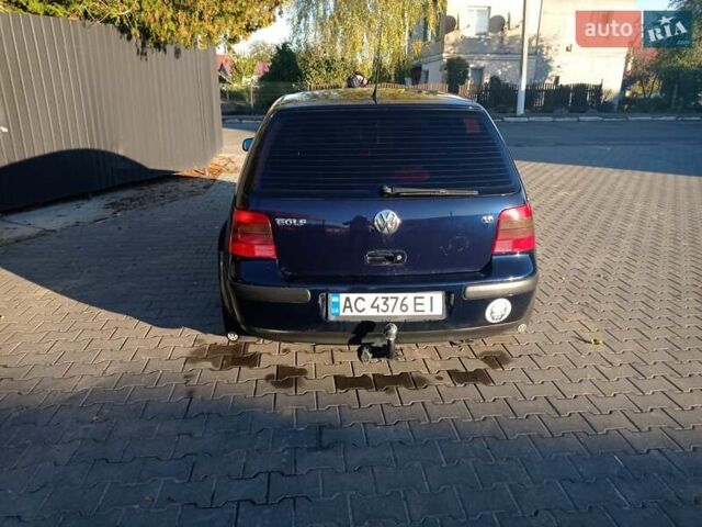 Синий Фольксваген Гольф, объемом двигателя 1.6 л и пробегом 300 тыс. км за 3600 $, фото 19 на Automoto.ua