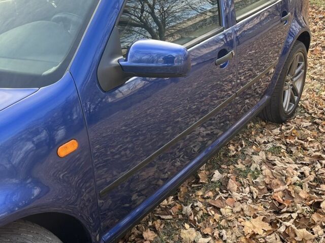 Синій Фольксваген Гольф, об'ємом двигуна 1.4 л та пробігом 326 тис. км за 3800 $, фото 2 на Automoto.ua