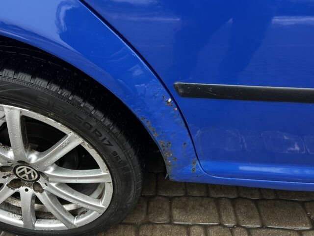 Синий Фольксваген Гольф, объемом двигателя 1.4 л и пробегом 254 тыс. км за 3787 $, фото 21 на Automoto.ua