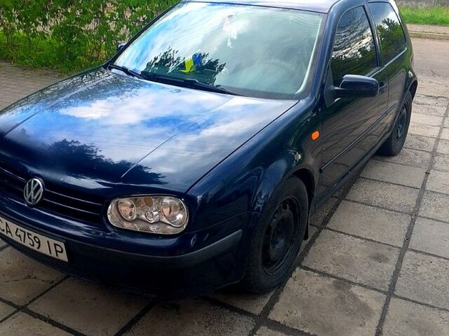 Синій Фольксваген Гольф, об'ємом двигуна 1.6 л та пробігом 330 тис. км за 3800 $, фото 6 на Automoto.ua