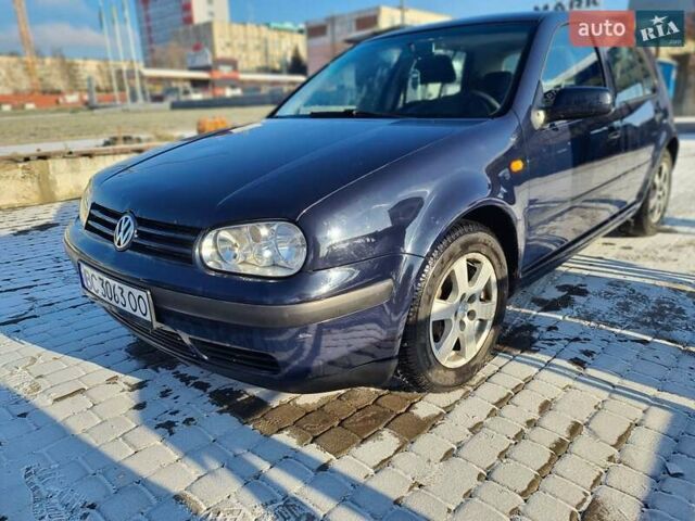 Синий Фольксваген Гольф, объемом двигателя 1.6 л и пробегом 285 тыс. км за 3400 $, фото 4 на Automoto.ua
