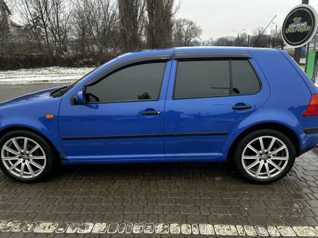 Синий Фольксваген Гольф, объемом двигателя 1.4 л и пробегом 254 тыс. км за 3787 $, фото 5 на Automoto.ua