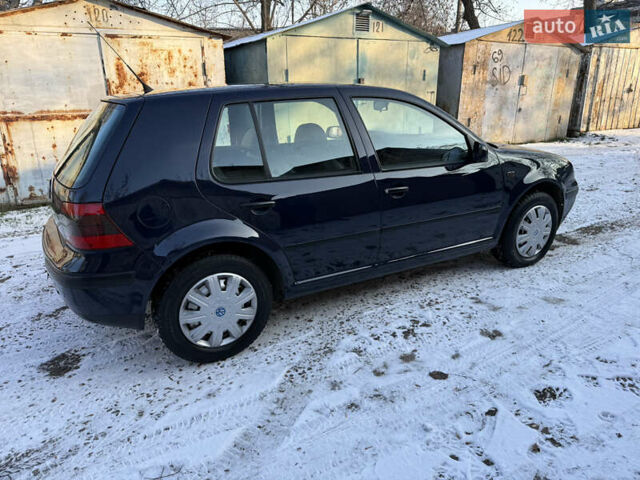 Синій Фольксваген Гольф, об'ємом двигуна 1.39 л та пробігом 152 тис. км за 3750 $, фото 14 на Automoto.ua