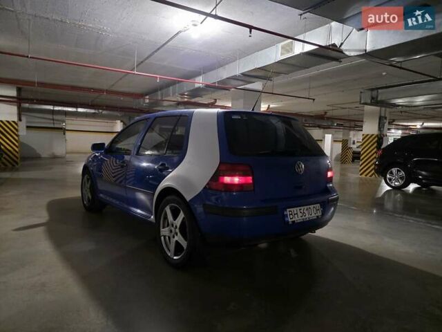 Синий Фольксваген Гольф, объемом двигателя 1.39 л и пробегом 359 тыс. км за 4200 $, фото 5 на Automoto.ua