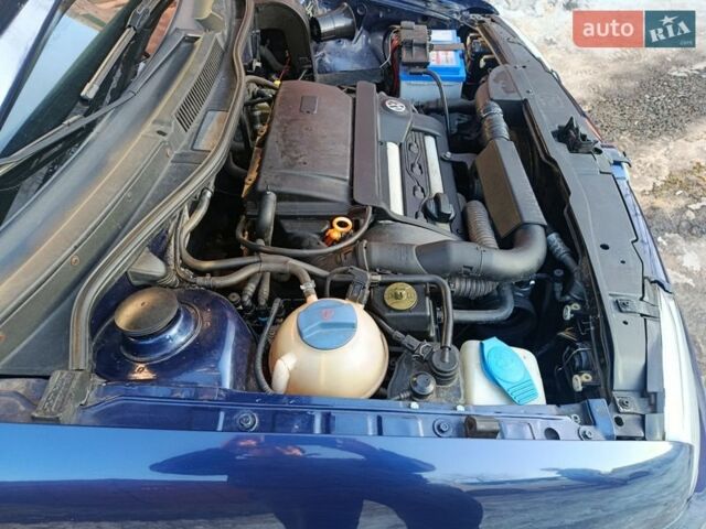 Синий Фольксваген Гольф, объемом двигателя 1.4 л и пробегом 187 тыс. км за 3900 $, фото 20 на Automoto.ua