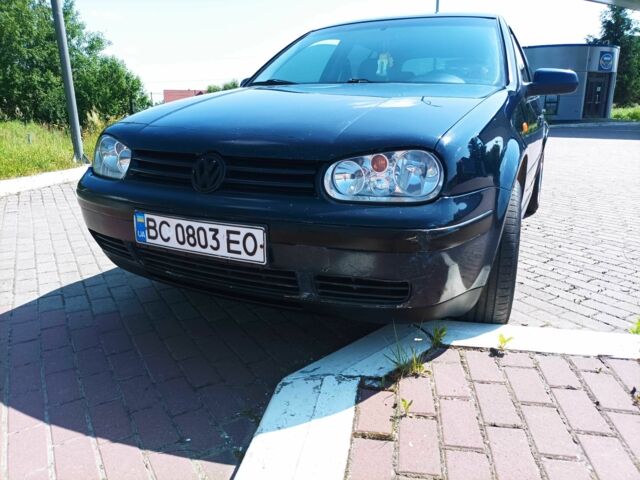 Синий Фольксваген Гольф, объемом двигателя 1.4 л и пробегом 350 тыс. км за 2450 $, фото 1 на Automoto.ua