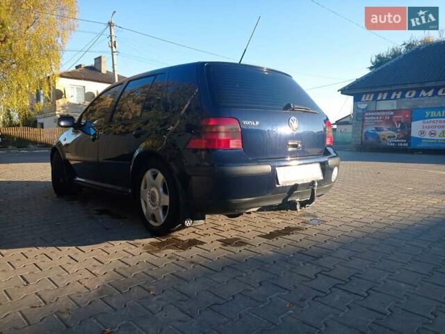 Синий Фольксваген Гольф, объемом двигателя 1.6 л и пробегом 300 тыс. км за 3600 $, фото 18 на Automoto.ua