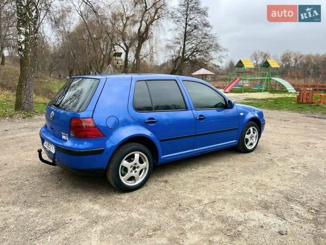 Синій Фольксваген Гольф, об'ємом двигуна 1.39 л та пробігом 299 тис. км за 3350 $, фото 3 на Automoto.ua