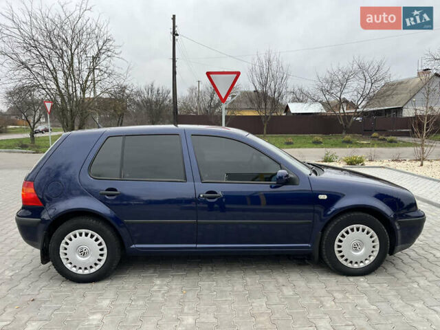 Синий Фольксваген Гольф, объемом двигателя 1.9 л и пробегом 231 тыс. км за 4550 $, фото 6 на Automoto.ua