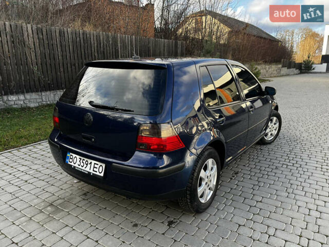 Синий Фольксваген Гольф, объемом двигателя 1.6 л и пробегом 271 тыс. км за 3850 $, фото 8 на Automoto.ua