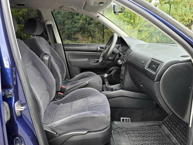 Фольксваген Гольф 1999 в Хмельницком на Automoto.ua Синий Фольксваген Гольф, объемом двигателя 1.6 л и пробегом 179 тыс. км за 3999 $, фото 19 на Automoto.ua