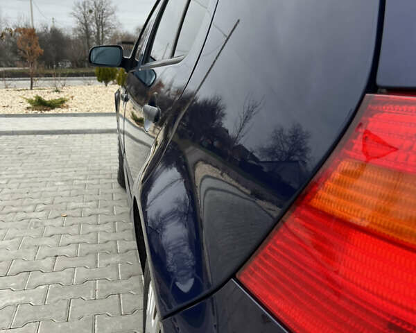 Синий Фольксваген Гольф, объемом двигателя 1.9 л и пробегом 231 тыс. км за 4550 $, фото 13 на Automoto.ua