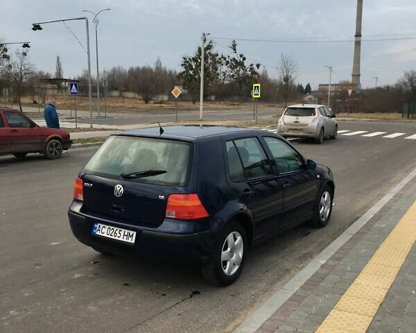 Синій Фольксваген Гольф, об'ємом двигуна 1.6 л та пробігом 256 тис. км за 3850 $, фото 9 на Automoto.ua