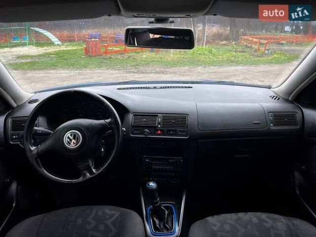 Синій Фольксваген Гольф, об'ємом двигуна 1.39 л та пробігом 299 тис. км за 3350 $, фото 21 на Automoto.ua