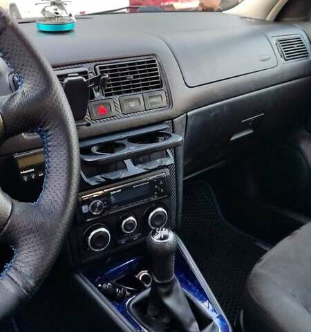 Синий Фольксваген Гольф, объемом двигателя 1.39 л и пробегом 245 тыс. км за 4000 $, фото 8 на Automoto.ua