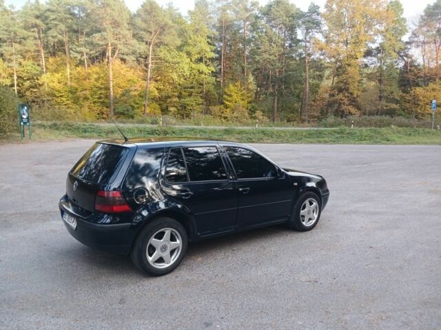 Фольксваген Гольф 1999 в Червонограде на Automoto.ua Синий Фольксваген Гольф, объемом двигателя 1.9 л и пробегом 355 тыс. км за 2999 $, фото 4 на Automoto.ua