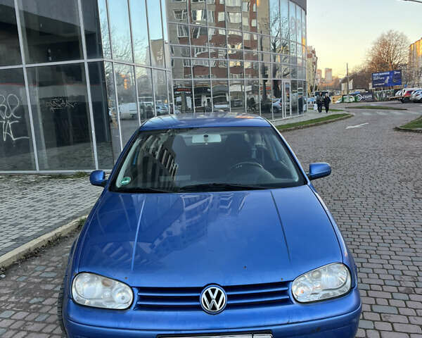 Синий Фольксваген Гольф, объемом двигателя 1.6 л и пробегом 278 тыс. км за 2850 $, фото 2 на Automoto.ua