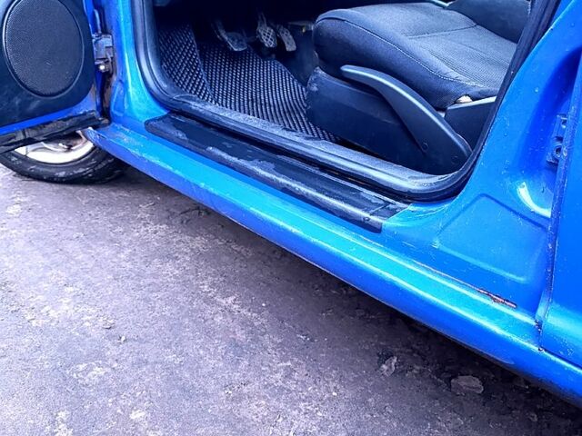 Синий Фольксваген Гольф, объемом двигателя 1.9 л и пробегом 385 тыс. км за 4200 $, фото 8 на Automoto.ua