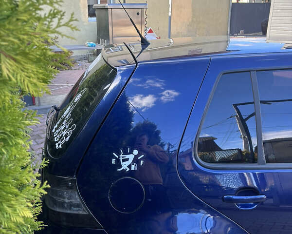 Синий Фольксваген Гольф, объемом двигателя 1.9 л и пробегом 238 тыс. км за 4000 $, фото 6 на Automoto.ua