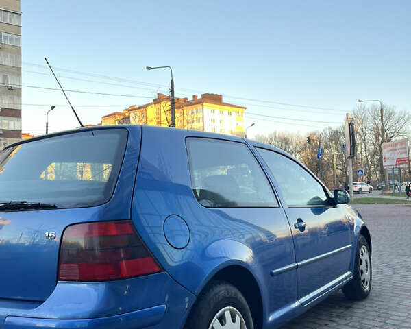 Синий Фольксваген Гольф, объемом двигателя 1.6 л и пробегом 278 тыс. км за 2999 $, фото 7 на Automoto.ua