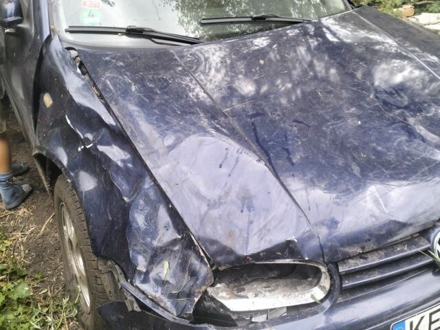 Синий Фольксваген Гольф, объемом двигателя 0 л и пробегом 350 тыс. км за 900 $, фото 9 на Automoto.ua