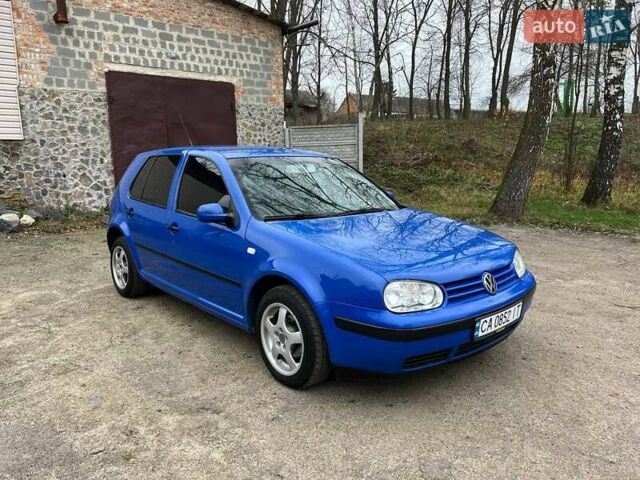 Синій Фольксваген Гольф, об'ємом двигуна 1.39 л та пробігом 299 тис. км за 3350 $, фото 1 на Automoto.ua
