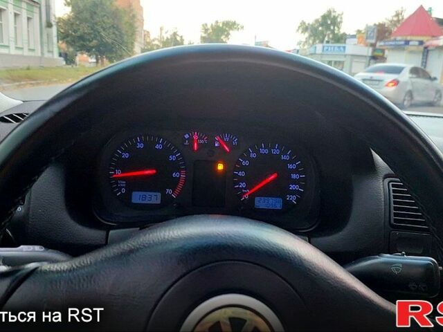 Синий Фольксваген Гольф, объемом двигателя 1.4 л и пробегом 239 тыс. км за 3550 $, фото 8 на Automoto.ua