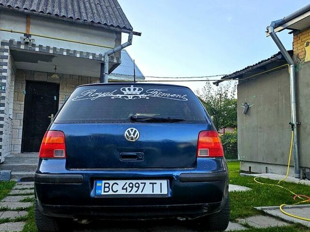 Синий Фольксваген Гольф, объемом двигателя 1.6 л и пробегом 364 тыс. км за 3600 $, фото 5 на Automoto.ua