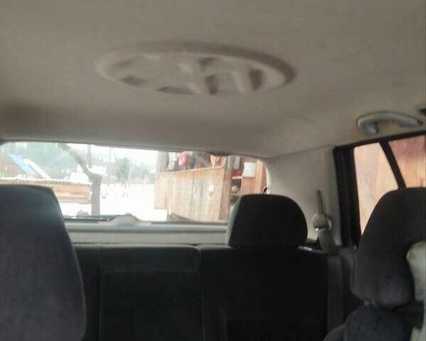 Синий Фольксваген Гольф, объемом двигателя 1.6 л и пробегом 366 тыс. км за 2800 $, фото 3 на Automoto.ua