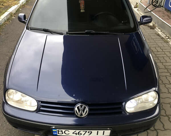 Синий Фольксваген Гольф, объемом двигателя 1.39 л и пробегом 250 тыс. км за 3200 $, фото 4 на Automoto.ua