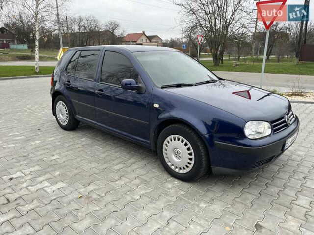 Синий Фольксваген Гольф, объемом двигателя 1.9 л и пробегом 231 тыс. км за 4550 $, фото 5 на Automoto.ua