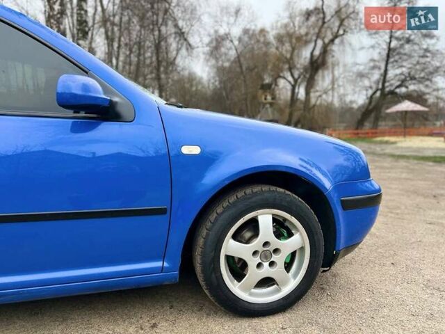 Синій Фольксваген Гольф, об'ємом двигуна 1.39 л та пробігом 299 тис. км за 3350 $, фото 11 на Automoto.ua