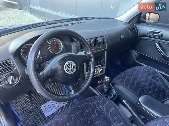 Фольксваген Гольф 1999 у Києві на Automoto.ua Синій Фольксваген Гольф, об'ємом двигуна 1.78 л та пробігом 328 тис. км за 4200 $, фото 16 на Automoto.ua