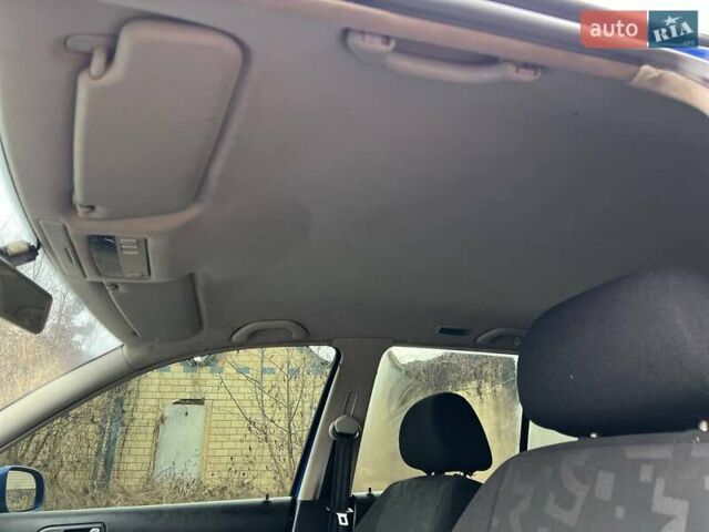 Синій Фольксваген Гольф, об'ємом двигуна 1.39 л та пробігом 299 тис. км за 3350 $, фото 20 на Automoto.ua