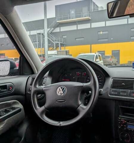 Синий Фольксваген Гольф, объемом двигателя 1.9 л и пробегом 493 тыс. км за 2700 $, фото 11 на Automoto.ua